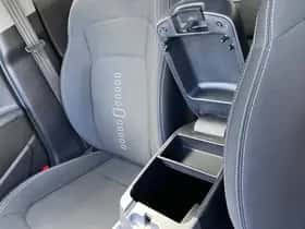 Kia Sportage (2014) thumbnail 103