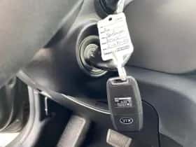 Kia Sportage (2014) thumbnail 35