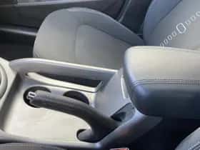 Kia Sportage (2014) thumbnail 41