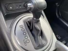 Kia Sportage (2014) thumbnail 98