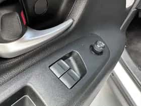 Toyota Aygo (2024) thumbnail 37