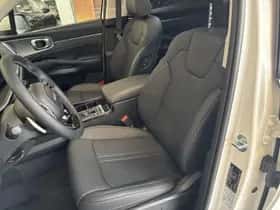 Kia Sorento (2025) thumbnail 12