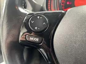 Toyota Aygo (2017) thumbnail 34