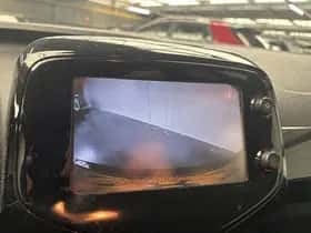 Toyota Aygo (2017) thumbnail 42