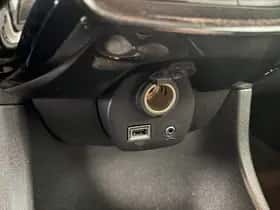 Toyota Aygo (2017) thumbnail 45