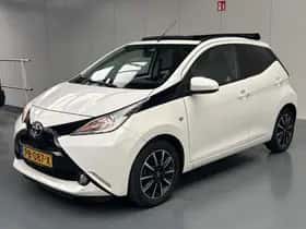 Toyota Aygo (2017) thumbnail 51