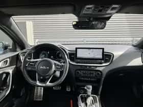 Kia Proceed (2024) thumbnail 12