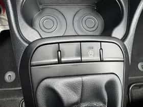 Kia Picanto (2019) thumbnail 23