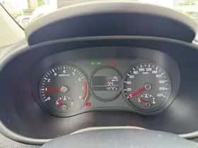 Kia Picanto (2019) thumbnail 41