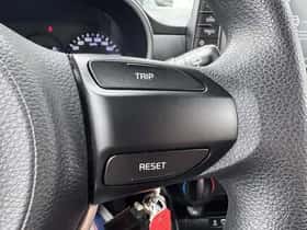 Kia Picanto (2019) thumbnail 49