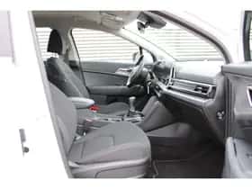 Kia Sportage (2024) thumbnail 12
