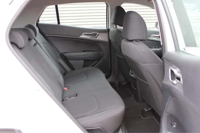Kia Sportage (2024) thumbnail 15