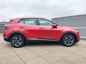 Kia Sportage (2022) thumbnail 3