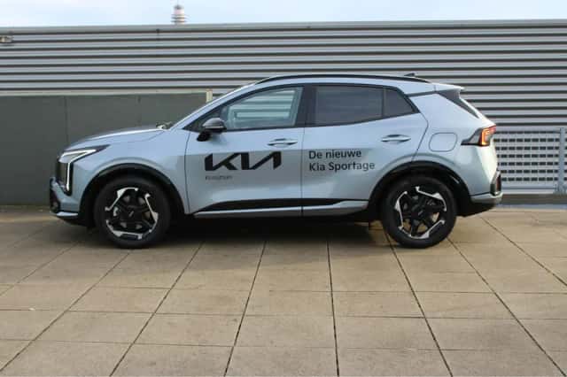 Kia Sportage (2025) thumbnail 2