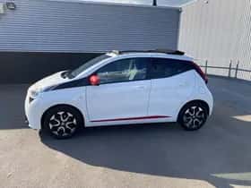 Toyota Aygo (2021) thumbnail 53
