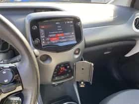 Toyota Aygo (2021) thumbnail 87