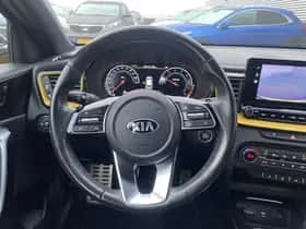 Kia XCeed (2020) thumbnail 79