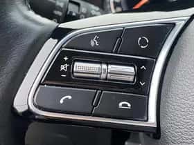 Kia XCeed (2020) thumbnail 81