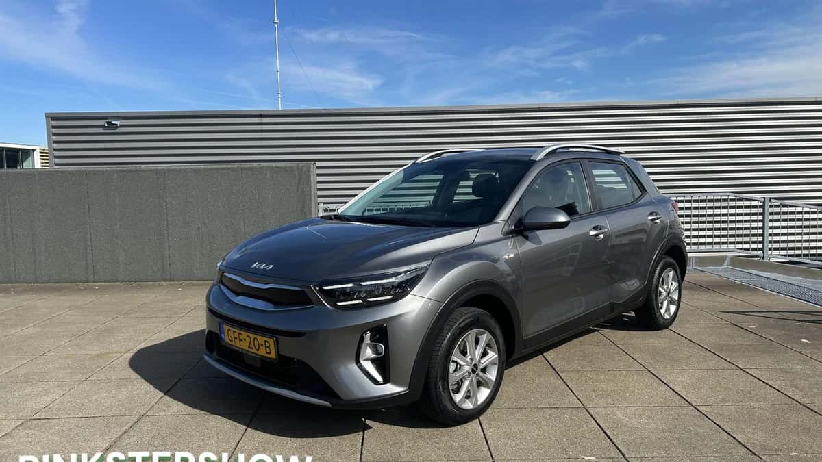 Kia Stonic (2024) — foto 1