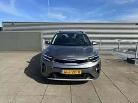 Kia Stonic (2024) thumbnail 2