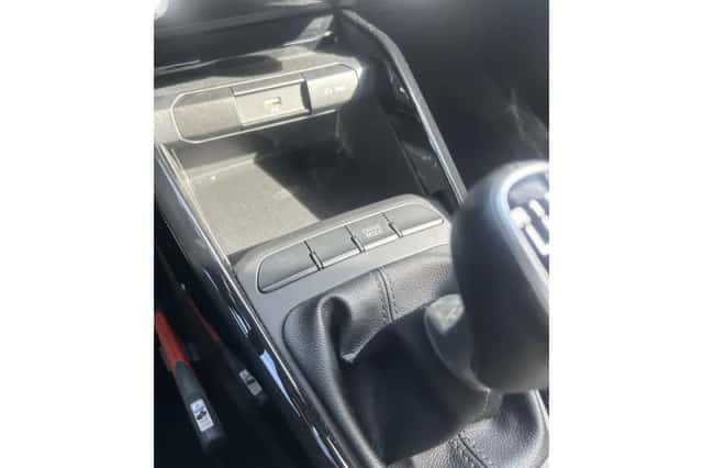 Kia Stonic (2024) thumbnail 21
