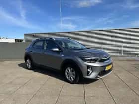 Kia Stonic (2024) thumbnail 8