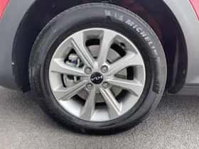 Kia Stonic (2024) thumbnail 38