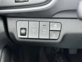 Kia Stonic (2023) thumbnail 41