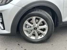 Kia Stonic (2023) thumbnail 10