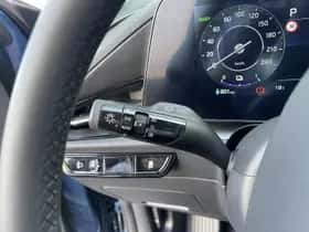 Kia Niro EV (2024) thumbnail 15