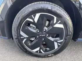 Kia Niro EV (2024) thumbnail 38