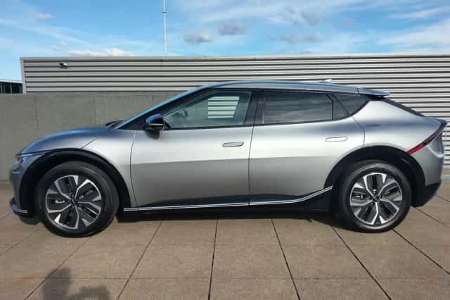 Kia EV6 (2024) thumbnail 4