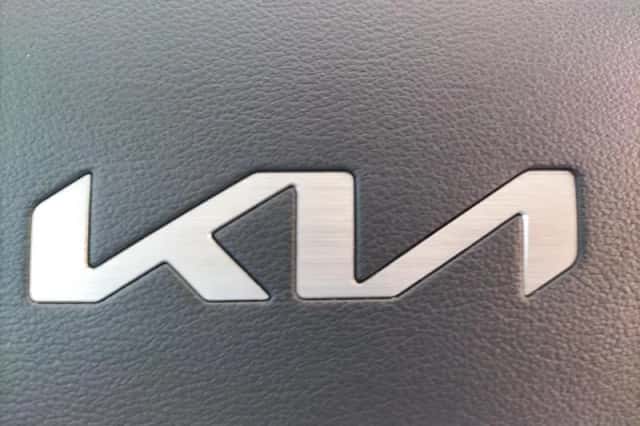 Kia EV6 (2024) thumbnail 31