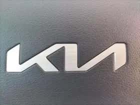 Kia EV6 (2024) thumbnail 31