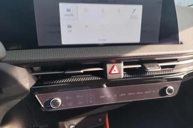 Kia EV6 (2024) thumbnail 42