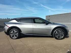 Kia EV6 (2024) thumbnail 53