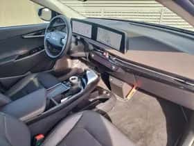 Kia EV6 (2024) thumbnail 57