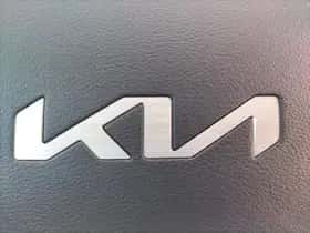 Kia EV6 (2024) thumbnail 81