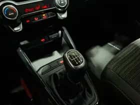 Kia Stonic (2024) thumbnail 49
