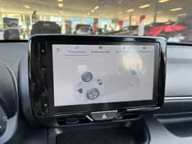 Toyota Yaris (2024) thumbnail 14