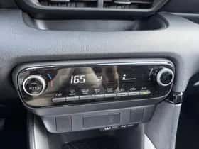 Toyota Yaris (2024) thumbnail 33