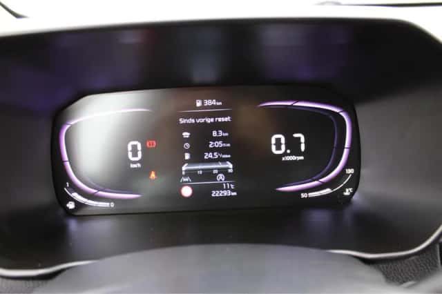 Kia Picanto (2024) thumbnail 21