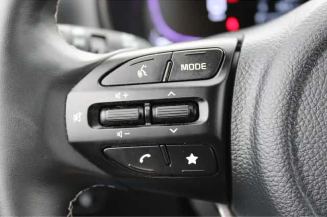 Kia Picanto (2024) thumbnail 23
