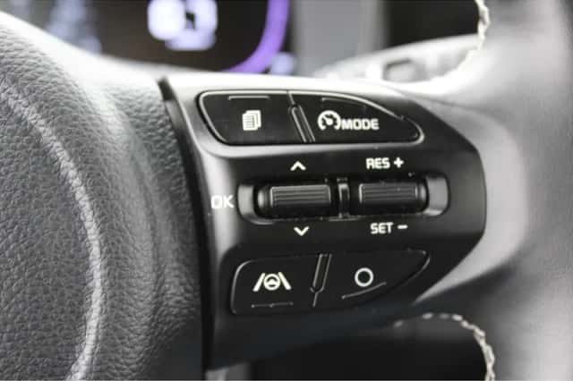 Kia Picanto (2024) thumbnail 25