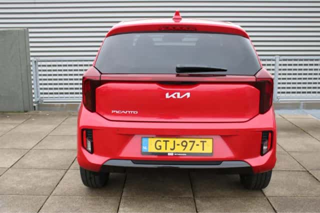 Kia Picanto (2024) thumbnail 6
