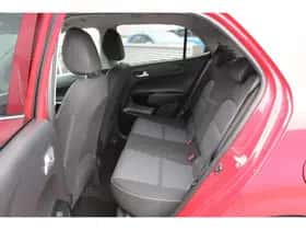 Kia Picanto (2024) thumbnail 61