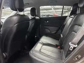 Kia Sportage (2013) thumbnail 48