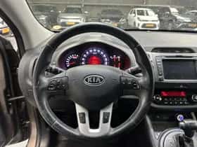 Kia Sportage (2013) thumbnail 9
