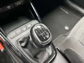Kia Stonic (2020) thumbnail 36