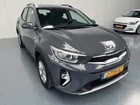 Kia Stonic (2020) thumbnail 37
